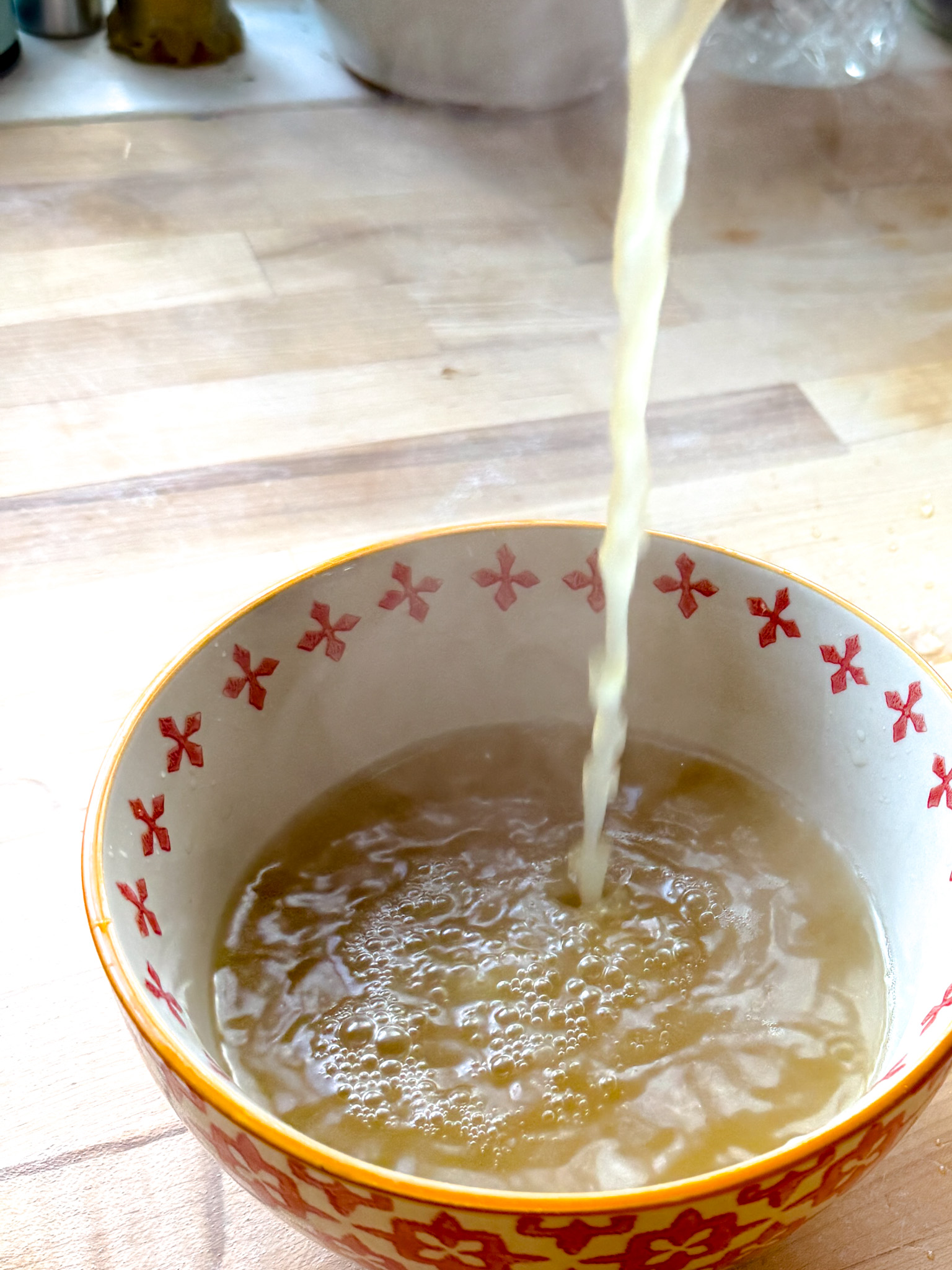 That Jiggle Wiggle of homemade poultry stock